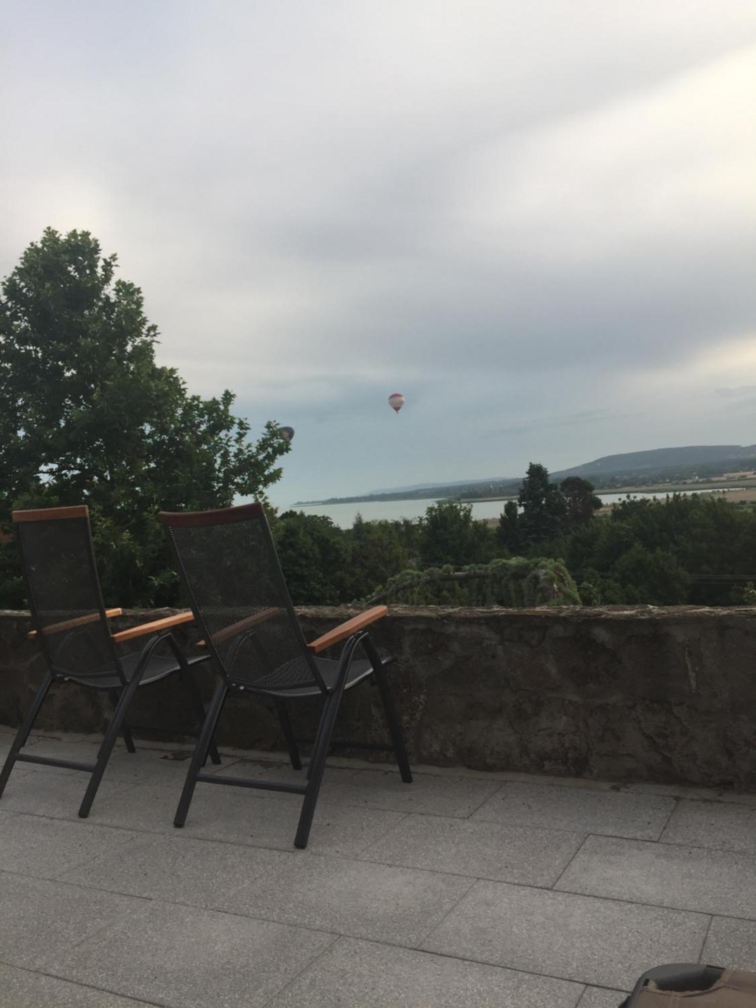 Classy Panorama Apartman Tihany Luaran gambar